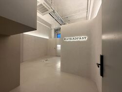 Hexacube (D14), Office #521035421